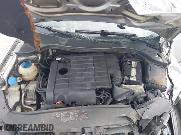 ✅ 2006 Volkswagen Passat 2.0T • VIN: WVWEK73C66P068043 • Lot: 42228196. Listed on IAAI with 92,191 mi. Free auction sales archive from the USA and detailed vehicle history report at DreamBid. Image 10.