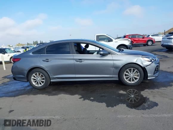 ✅ 2018 Hyundai Sonata SE • VIN: 5NPE24AF2JH674603 • Лот: 43516917. Опубликован ранее на IAAI с пробегом 116 680 миль. Бесплатный доступ к архиву аукционных продаж из США и подробный отчёт об истории автомобиля на DreamBid. Изображение 13.