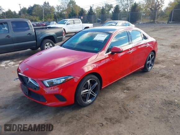 ✅ 2019 Mercedes-Benz A 220 • VIN: WDD3G4FB2KW025190 • Лот: 43456044. Опубликован ранее на IAAI с пробегом 55 259 миль. Бесплатный доступ к архиву аукционных продаж из США и подробный отчёт об истории автомобиля на DreamBid. Изображение 2.