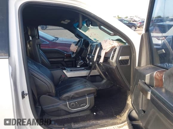 ✅ 2015 Ford F-150 XLT • VIN: 1FTEW1EG5FFC14276 • Lot: 42865896. Listed on IAAI with Not provided. Free auction sales archive from the USA and detailed vehicle history report at DreamBid. Image 5.