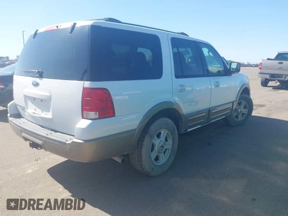 ✅ 2004 Ford Expedition Eddie Bauer • VIN: 1FMRU17W74LB67385 • Lot: 42177897. Wystawiony na IAAI z przebiegiem 170 420 mil. Bezpłatny archiwum sprzedaży aukcyjnych z USA i szczegółowy raport historii pojazdu na DreamBid. Zdjęcie 4.