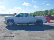 ✅ 2017 Chevrolet Silverado 2500HD Work Truck • VIN: 1GC2CUEG9HZ234707 • Lot: 41989944. Wystawiony na IAAI z przebiegiem 111 248 mil. Bezpłatny archiwum sprzedaży aukcyjnych z USA i szczegółowy raport historii pojazdu na DreamBid. Zdjęcie 14.
