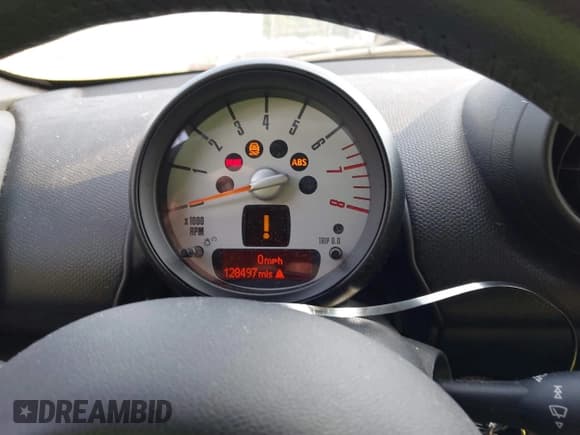 ✅ 2013 MINI Countryman S • VIN: WMWZC3C53DWM28331 • Lot: 42662288. Wystawiony na IAAI z przebiegiem 128 497 mil. Bezpłatny archiwum sprzedaży aukcyjnych z USA i szczegółowy raport historii pojazdu na DreamBid. Zdjęcie 7.