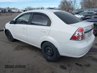 ✅ 2010 Chevrolet Aveo 1LT • VIN: KL1TD5DE0AB089005 • Lot: 41493818. Wystawiony na IAAI z przebiegiem 130 015 mil. Bezpłatny archiwum sprzedaży aukcyjnych z USA i szczegółowy raport historii pojazdu na DreamBid. Zdjęcie 3.