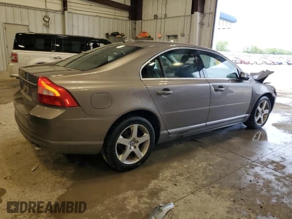 ✅ 2009 Volvo S80 I6 Turbo • VIN: YV1AH992191105007 • Lot: 58721735. Wystawiony na Copart z przebiegiem 109 057 mil. Bezpłatny archiwum sprzedaży aukcyjnych z USA i szczegółowy raport historii pojazdu na DreamBid. Zdjęcie 3.