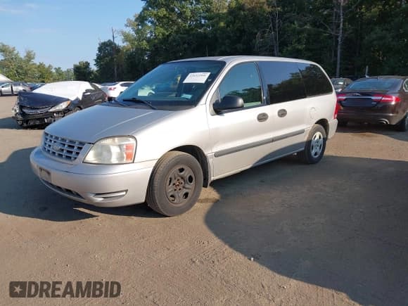 ✅ 2004 Ford Freestar S • VIN: 2FMZA50674BA45961 • Lot: 43153391. Wystawiony na IAAI z przebiegiem 156 248 mil. Bezpłatny archiwum sprzedaży aukcyjnych z USA i szczegółowy raport historii pojazdu na DreamBid. Zdjęcie 2.