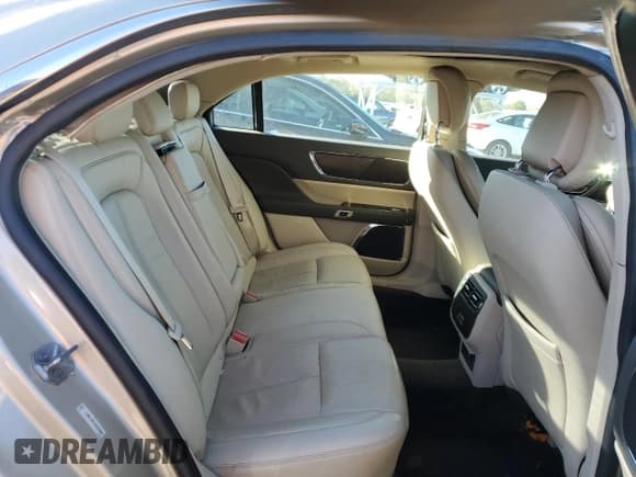 ✅ 2017 Lincoln Continental Select • VIN: 1LN6L9TK7H5629462 • Lot: 87483315. Listed on Copart with 52,670 mi. Free auction sales archive from the USA and detailed vehicle history report at DreamBid. Image 10.