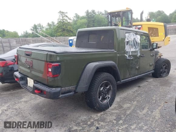 ✅ 2022 Jeep Gladiator Rubicon • VIN: 1C6JJTBM9NL151645 • Lot: 41613065. Listed on IAAI with Not provided. Free auction sales archive from the USA and detailed vehicle history report at DreamBid. Image 4.