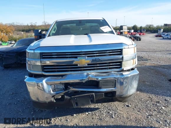 ✅ 2015 Chevrolet Silverado 2500HD Work Truck • VIN: 1GB0KUEG2FZ524038 • Лот: 43665724. Опубликован ранее на IAAI с пробегом 246 499 миль. Бесплатный доступ к архиву аукционных продаж из США и подробный отчёт об истории автомобиля на DreamBid. Изображение 6.