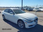 ✅ 2013 BMW 3 Series 328i • VIN: WBA3A5G5XDNP26768 • Lot: 43434731. Wystawiony na IAAI z przebiegiem 128 961 mil. Bezpłatny archiwum sprzedaży aukcyjnych z USA i szczegółowy raport historii pojazdu na DreamBid. Zdjęcie 1.