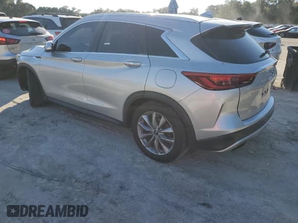 ✅ 2020 Infiniti QX50 Luxe • VIN: 3PCAJ5M11LF103581 • Lot: 92666325. Wystawiony na Copart z przebiegiem 115 029 mil. Bezpłatny archiwum sprzedaży aukcyjnych z USA i szczegółowy raport historii pojazdu na DreamBid. Zdjęcie 2.
