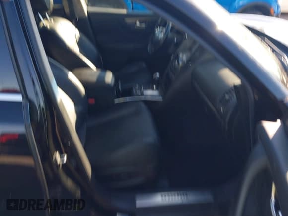 ✅ 2011 Infiniti FX • VIN: JN8AS1MW0BM730686 • Lot: 43476703. Wystawiony na IAAI z przebiegiem 254 262 mil. Bezpłatny archiwum sprzedaży aukcyjnych z USA i szczegółowy raport historii pojazdu na DreamBid. Zdjęcie 5.