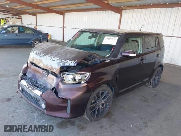 ✅ 2011 Scion xB • VIN: JTLZE4FE5B1128271 • Lot: 43109038. Listed on IAAI with 185,232 mi. Free auction sales archive from the USA and detailed vehicle history report at DreamBid. Image 17.