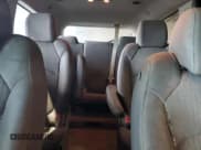 ✅ 2015 Chevrolet Traverse LT • VIN: 1GNKRHKD0FJ104253 • Lot: 91484635. Wystawiony na Copart z przebiegiem 214 821 mil. Bezpłatny archiwum sprzedaży aukcyjnych z USA i szczegółowy raport historii pojazdu na DreamBid. Zdjęcie 10.