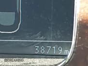 ✅ 2005 Bentley Continental GT GT • VIN: SCBCR63W85C029910 • Lot: 42798625. Listed on IAAI with 38,719 mi. Free auction sales archive from the USA and detailed vehicle history report at DreamBid. Image 15.