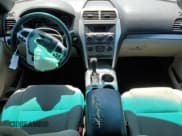 ✅ 2013 Ford Explorer • VIN: 1FM5K7B80DGC38631 • Lot: 59272095. Wystawiony na Copart z przebiegiem 150 698 mil. Bezpłatny archiwum sprzedaży aukcyjnych z USA i szczegółowy raport historii pojazdu na DreamBid. Zdjęcie 8.