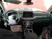 2023 Chevrolet Blazer LT z VIN 3GNKBCR43PS143254, wystawiony jako Copart lot #49320683 z przebiegiem 1 097 mil mil oraz . Historia ofert i sprzedaży dostępna na DreamBid. Obrazek 8.