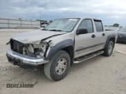 ✅ 2004 Chevrolet Colorado 1SB LS Z85 • VIN: 1GCDT136048135579 • Лот: 55729635. Опубликован ранее на Copart с пробегом 242 895 миль. Бесплатный доступ к архиву аукционных продаж из США и подробный отчёт об истории автомобиля на DreamBid. Изображение 1.
