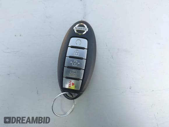 ✅ 2017 Nissan Altima SL • VIN: 1N4AL3AP6HC251386 • Lot: 43000940. Listed on IAAI with 81,857 mi. Free auction sales archive from the USA and detailed vehicle history report at DreamBid. Image 11.