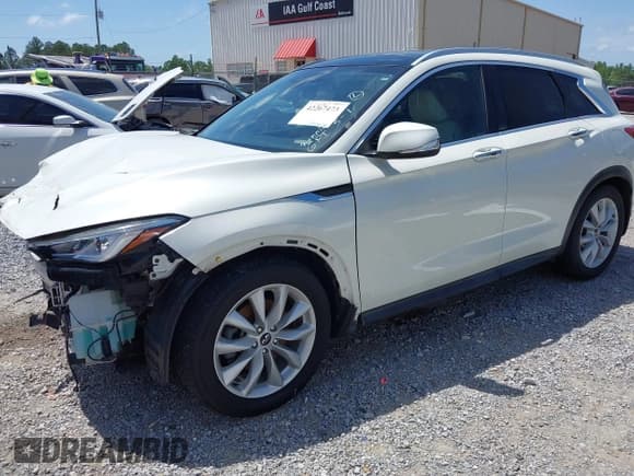 ✅ 2019 Infiniti QX50 Essential • VIN: 3PCAJ5M35KF125258 • Лот: 42267473. Опубликован ранее на IAAI с пробегом 53 563 миль. Бесплатный доступ к архиву аукционных продаж из США и подробный отчёт об истории автомобиля на DreamBid. Изображение 2.