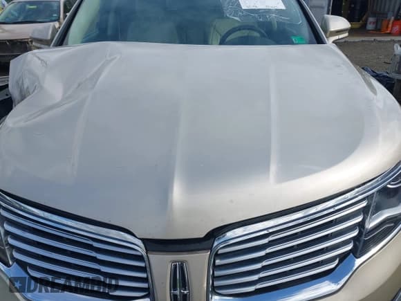 ✅ 2017 Lincoln MKX Select • VIN: 2LMPJ8KR5HBL50935 • Lot: 43394529. Listed on IAAI with 50,195 mi. Free auction sales archive from the USA and detailed vehicle history report at DreamBid. Image 10.