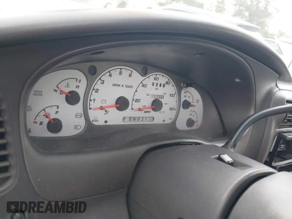 ✅ 2001 Ford Explorer Sport Trac • VIN: 1FMZU67E21UA82075 • Lot: 43336694. Listed on IAAI with Not provided. Free auction sales archive from the USA and detailed vehicle history report at DreamBid. Image 7.