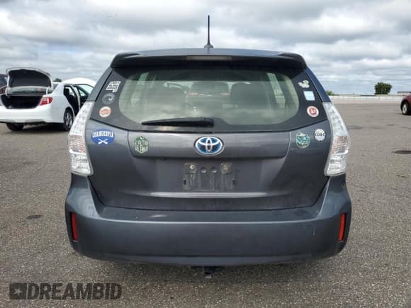 ✅ 2013 Toyota Prius Five • VIN: JTDZN3EU9D3246622 • Лот: 81689585. Опубликован ранее на Copart с пробегом 207 082 миль. Бесплатный доступ к архиву аукционных продаж из США и подробный отчёт об истории автомобиля на DreamBid. Изображение 6.