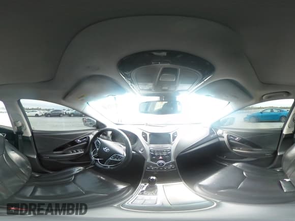 ✅ 2016 Hyundai Azera Limited • VIN: KMHFH4JG6GA518314 • Лот: 53917085. Опубликован ранее на Copart с пробегом 192 713 миль. Бесплатный доступ к архиву аукционных продаж из США и подробный отчёт об истории автомобиля на DreamBid. Изображение 14.