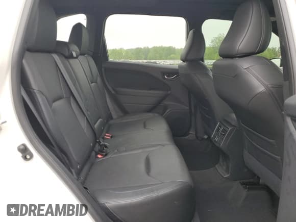 ✅ 2025 Subaru Forester Limited • VIN: JF2SLDNC6SH403075 • Лот: 57967585. Опубликован ранее на Copart с пробегом 12 612 миль. Бесплатный доступ к архиву аукционных продаж из США и подробный отчёт об истории автомобиля на DreamBid. Изображение 11.