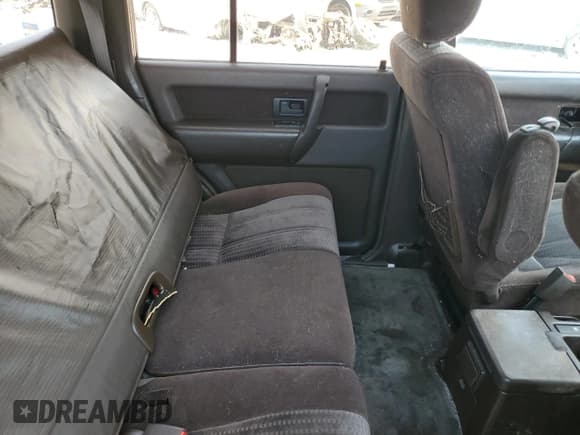 ✅ 1994 Isuzu Trooper LS • VIN: JACDH58W8R7924382 • Lot: 67119335. Listed on Copart with 150,897 mi. Free auction sales archive from the USA and detailed vehicle history report at DreamBid. Image 11.