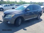 ✅ 2013 Nissan Pathfinder SV • VIN: 5N1AR2MM0DC655505 • Lot: 41998988. Listed on IAAI with 140,512 mi. Free auction sales archive from the USA and detailed vehicle history report at DreamBid. Image 2.