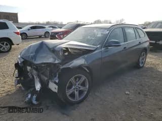 ✅ 2015 BMW 3 Series 328i xDrive • VIN: WBA3G7C53FK481445 • Lot: 91936615. Wystawiony na Copart z przebiegiem Nie podano. Bezpłatny archiwum sprzedaży aukcyjnych z USA i szczegółowy raport historii pojazdu na DreamBid. Zdjęcie 1.