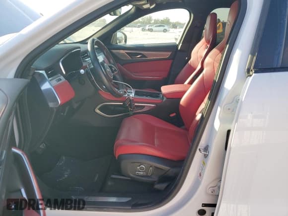 ✅ 2021 Jaguar F-Pace R-Dynamic S • VIN: SADCT2FU5MA681304 • Лот: 43956495. Опубликован ранее на Copart с пробегом 28 466 миль. Бесплатный доступ к архиву аукционных продаж из США и подробный отчёт об истории автомобиля на DreamBid. Изображение 7.