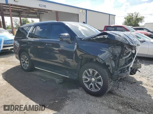 2022 Chevrolet Tahoe LT z VIN 1GNSCNKDXNR255391, wystawiony jako Copart lot #85759385 z przebiegiem Nie podano mil oraz Nie do naprawy • Non repairable. Historia ofert i sprzedaży dostępna na DreamBid. Obrazek 4.