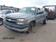 ✅ 2006 Chevrolet Silverado 2500HD LT2 • VIN: 1GCHK23U86F163847 • Lot: 42421477. Listed on IAAI with 168,448 mi. Free auction sales archive from the USA and detailed vehicle history report at DreamBid. Image 17.