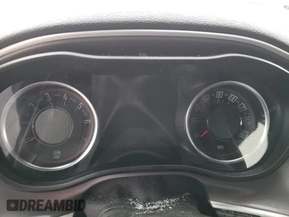 ✅ 2022 Dodge Challenger SXT • VIN: 2C3CDZAG2NH199867 • Lot: 80801653. Wystawiony na Copart z przebiegiem Nie podano. Bezpłatny archiwum sprzedaży aukcyjnych z USA i szczegółowy raport historii pojazdu na DreamBid. Zdjęcie 9.