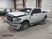 ✅ 2022 Ram 2500 Big Horn • VIN: 3C6UR5DL6NG436791 • Lot: 42287288. Wystawiony na IAAI z przebiegiem 62 207 mil. Bezpłatny archiwum sprzedaży aukcyjnych z USA i szczegółowy raport historii pojazdu na DreamBid. Zdjęcie 18.