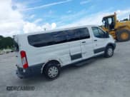 ✅ 2017 Ford Transit XL • VIN: 1FBZX2ZM7HKB07622 • Lot: 42616664. Wystawiony na IAAI z przebiegiem 15 868 mil. Bezpłatny archiwum sprzedaży aukcyjnych z USA i szczegółowy raport historii pojazdu na DreamBid. Zdjęcie 4.