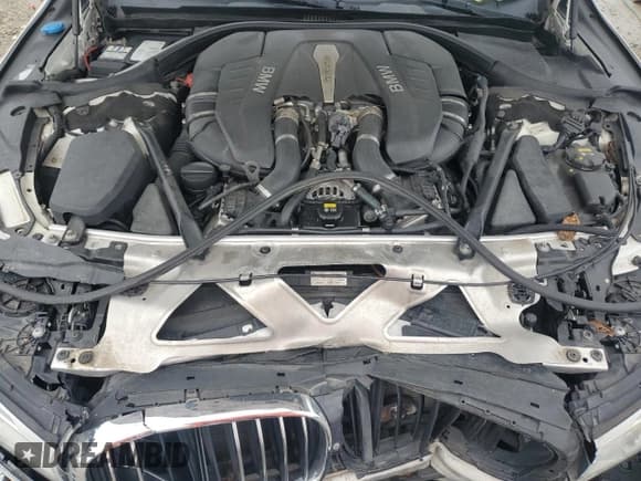 ✅ 2016 BMW 7 Series 750i • VIN: WBA7F0C51GGL99309 • Lot: 81058635. Listed on Copart with Not provided. Free auction sales archive from the USA and detailed vehicle history report at DreamBid. Image 11.