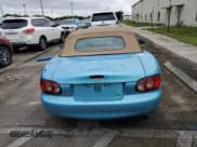 ✅ 2002 Mazda MX-5 Miata Cloth • VIN: JM1NB353920221121 • Lot: 74083274. Wystawiony na Copart z przebiegiem Nie podano. Bezpłatny archiwum sprzedaży aukcyjnych z USA i szczegółowy raport historii pojazdu na DreamBid. Zdjęcie 6.