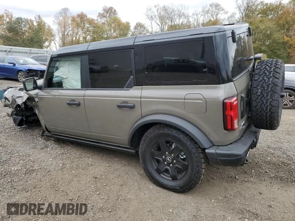 ✅ 2025 Ford Bronco Big Bend • VIN: 1FMEE7BH6SLB39193 • Lot: 90477745. Listed on Copart with 1,046 mi. Free auction sales archive from the USA and detailed vehicle history report at DreamBid. Image 2.