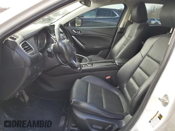 ✅ 2017 Mazda 6 Touring • VIN: JM1GL1V54H1110992 • Лот: 93571585. Опубликован ранее на Copart с пробегом 161 401 миль. Бесплатный доступ к архиву аукционных продаж из США и подробный отчёт об истории автомобиля на DreamBid. Изображение 7.