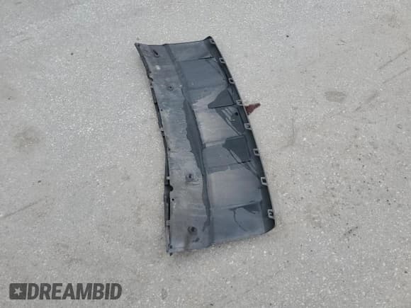 ✅ 2016 Land Rover Range Rover Supercharged • VIN: SALGS3EF8GA252907 • Lot: 70986815. Wystawiony na Copart z przebiegiem 148 522 mil. Bezpłatny archiwum sprzedaży aukcyjnych z USA i szczegółowy raport historii pojazdu na DreamBid. Zdjęcie 13.