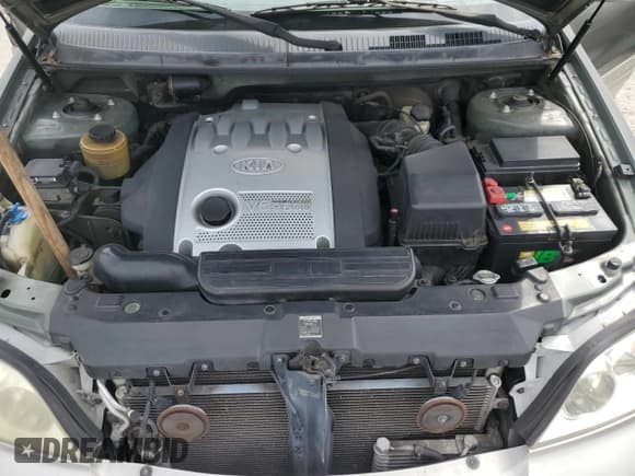 ✅ 2004 Kia Sedona LX • VIN: KNDUP131346575851 • Лот: 73614194. Опубликован ранее на Copart с пробегом 153 928 миль. Бесплатный доступ к архиву аукционных продаж из США и подробный отчёт об истории автомобиля на DreamBid. Изображение 12.