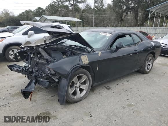 ✅ 2015 Dodge Challenger SXT • VIN: 2C3CDZAG1FH703052 • Lot: 45943414. Wystawiony na Copart z przebiegiem 188 991 mil. Bezpłatny archiwum sprzedaży aukcyjnych z USA i szczegółowy raport historii pojazdu na DreamBid. Zdjęcie 1.