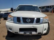 ✅ 2014 Nissan Titan SV • VIN: 1N6BA0EC8EN516445 • Lot: 67484365. Wystawiony na Copart z przebiegiem 76 989 mil. Bezpłatny archiwum sprzedaży aukcyjnych z USA i szczegółowy raport historii pojazdu na DreamBid. Zdjęcie 5.