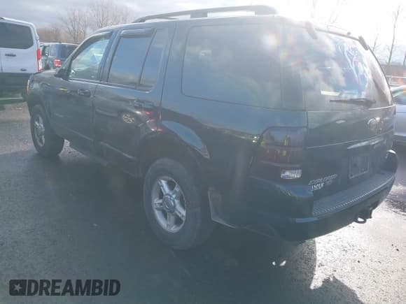 ✅ 2004 Ford Explorer XLT • VIN: 1FMZU73W94UB41860 • Lot: 43795344. Listed on IAAI with 162,558 mi. Free auction sales archive from the USA and detailed vehicle history report at DreamBid. Image 3.