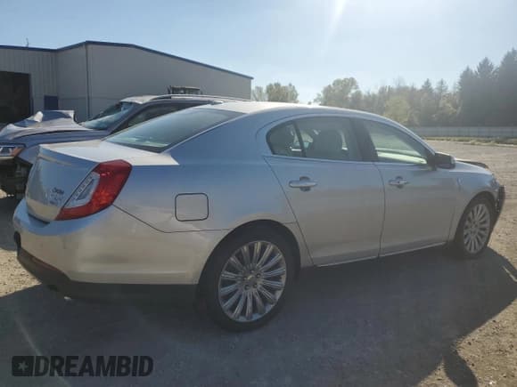 ✅ 2013 Lincoln MKS • VIN: 1LNHL9EK2DG611360 • Lot: 82226465. Wystawiony na Copart z przebiegiem 35 086 mil. Bezpłatny archiwum sprzedaży aukcyjnych z USA i szczegółowy raport historii pojazdu na DreamBid. Zdjęcie 3.