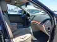 2012 Hyundai Veracruz Limited z VIN KM8NU4CC9CU186976, wystawiony jako IAAI lot #42337951 z przebiegiem 148 084 mil mil oraz . Historia ofert i sprzedaży dostępna na DreamBid. Obrazek 5.