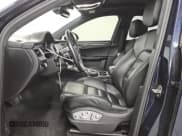 ✅ 2017 Porsche Macan Turbo • VIN: WP1AF2A52HLB61998 • Лот: 56172055. Опубликован ранее на Copart с пробегом 39 320 миль. Бесплатный доступ к архиву аукционных продаж из США и подробный отчёт об истории автомобиля на DreamBid. Изображение 7.